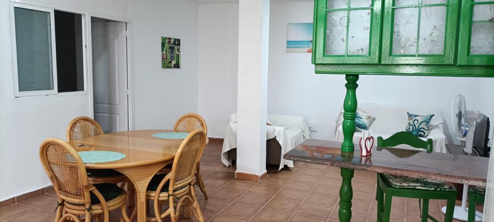 Habitacion En Un Bajo 2 Camas Individual Casa Compartida Abades  Luaran gambar
